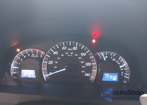 2014 Toyota Camry Se Sport z USA, uszkodzony, nr VIN 4T1BF1FK5EU467321